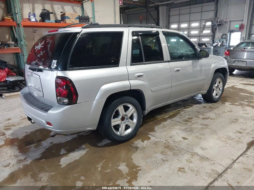 Chevrolet Trailblazer 4.2L I-6 DOHC, VVT, 291HP 4X4 Drive | Mobile.bg � ����������� 4