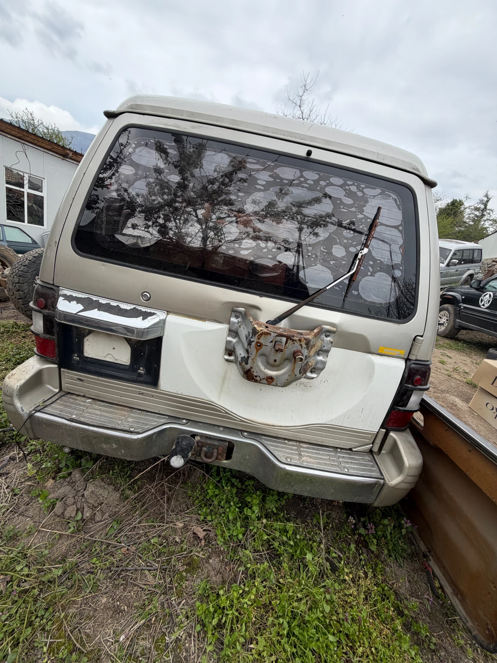 Mitsubishi Pajero 2.5, снимка 3 - Автомобили и джипове - 54254564