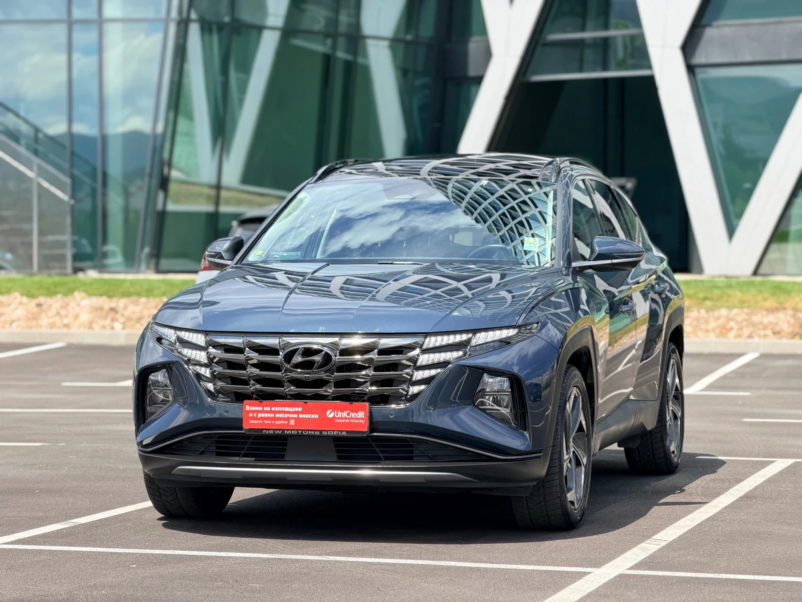 Hyundai Tucson 1.6HYBRID-full-Лизинг през Уникредит 