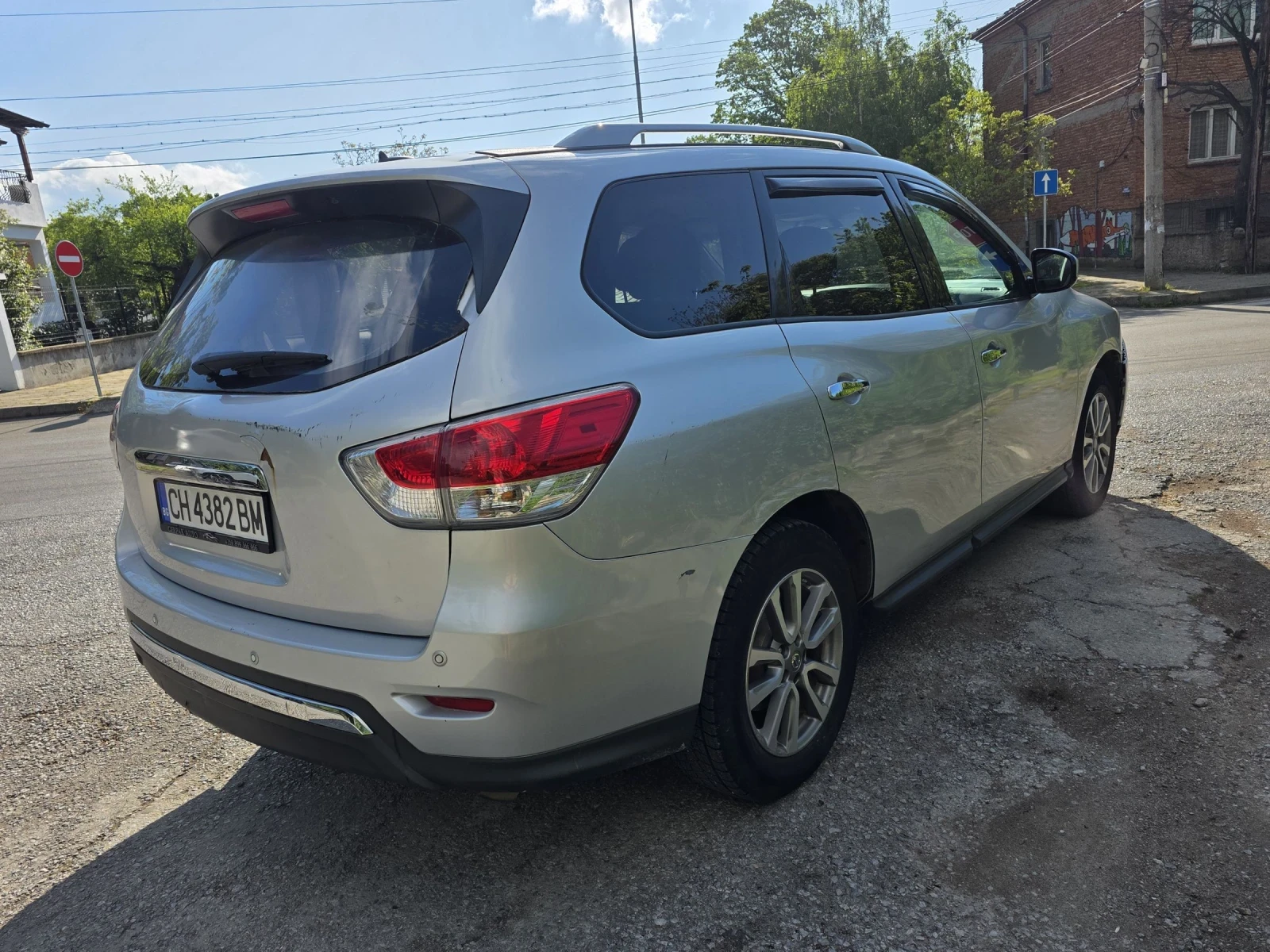 Nissan Pathfinder AWD | Mobile.bg � ����������� 6