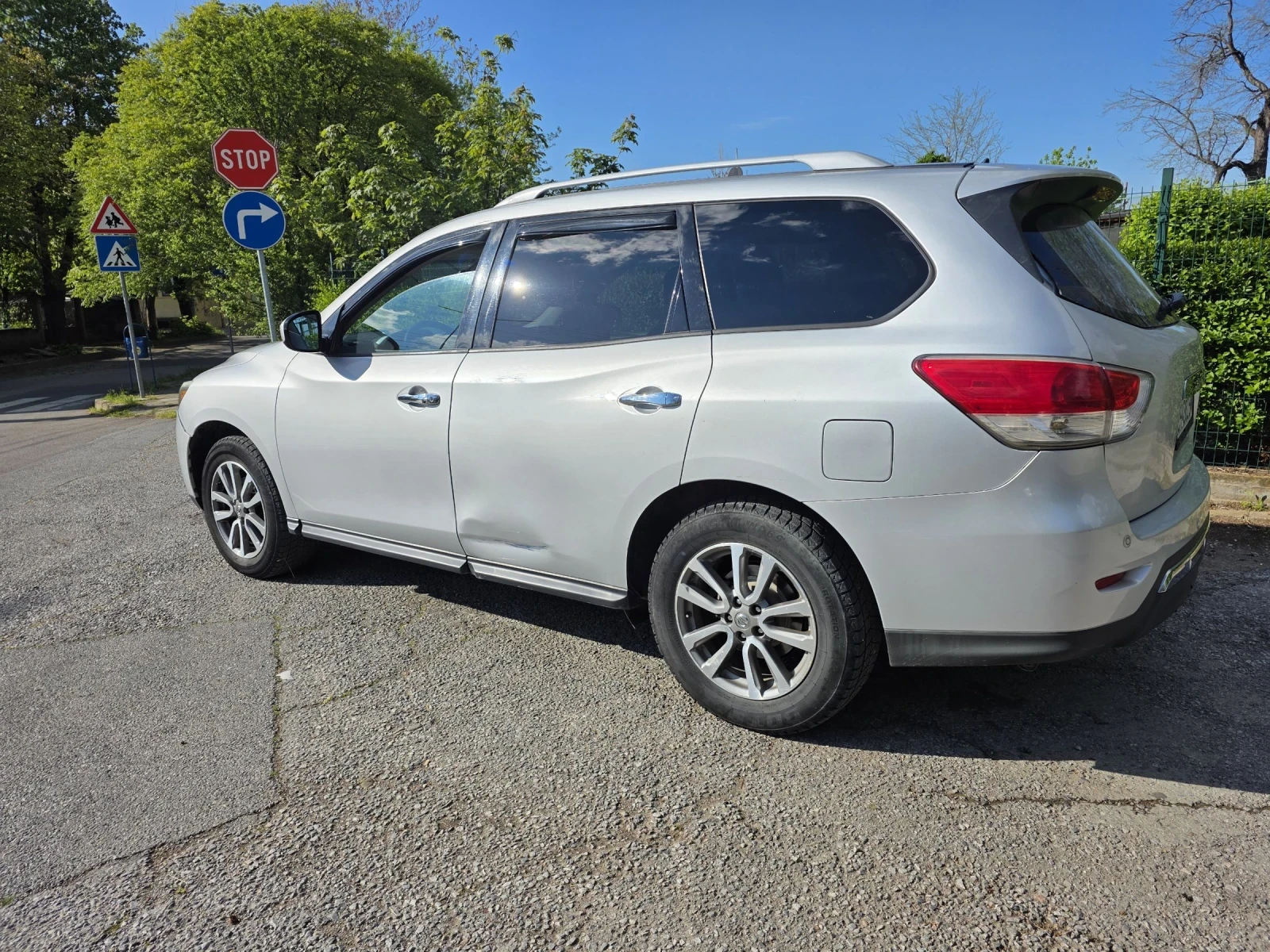 Nissan Pathfinder AWD | Mobile.bg � ����������� 4