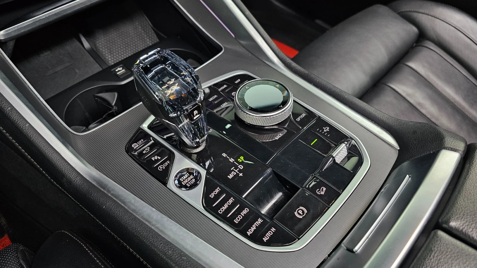 BMW X6 xDrive30d M Sport | HUD | 360  Камера | DISTRONIC, снимка 7 - Автомобили и джипове - 55105834