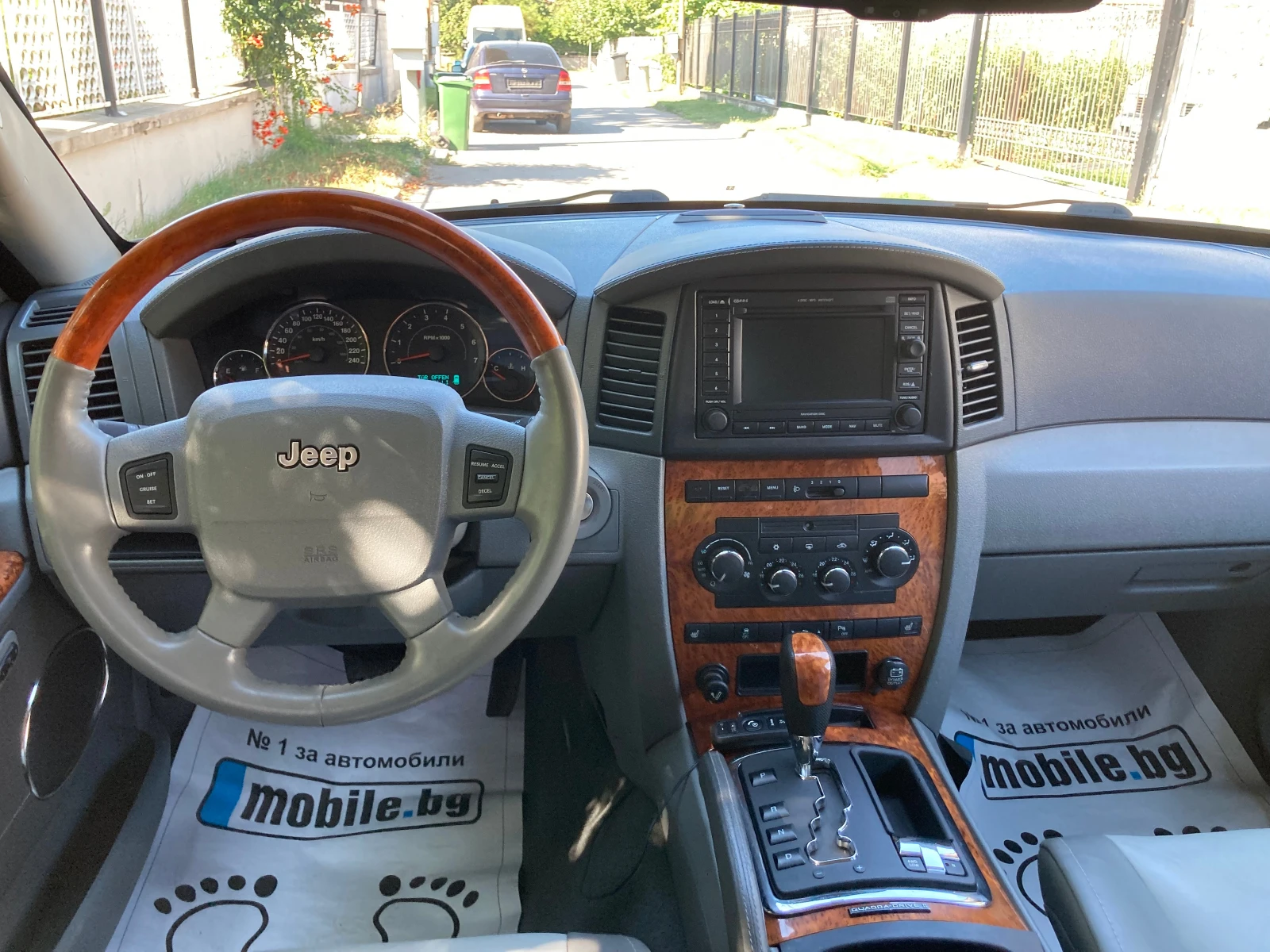 Jeep Grand cherokee 3.0 ЧИСТО НОВ-113408 хил.км., снимка 12 - Автомобили и джипове - 55493295