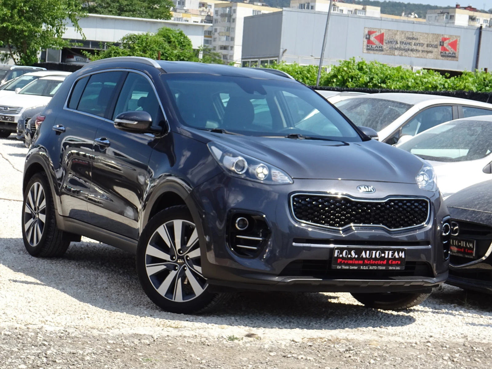 Kia Sportage 1.7 CRDI 2WD Class + Premium Pack, снимка 6 - Автомобили и джипове - 55574627