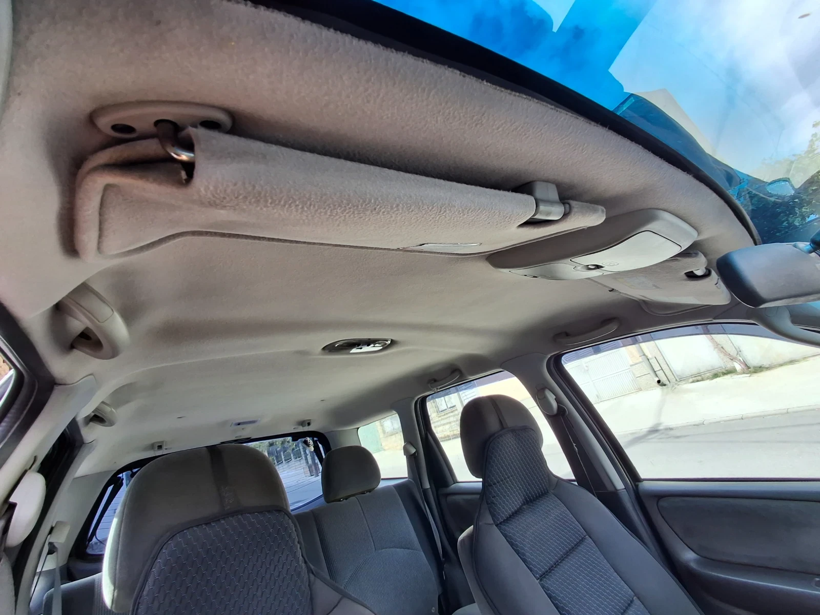 Mazda Tribute 2.0 | Mobile.bg � ����������� 7