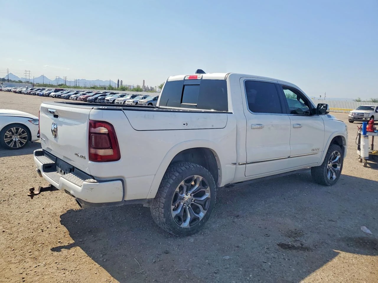 Dodge RAM 1500 5.7l Limited, снимка 3 - Автомобили и джипове - 56040538