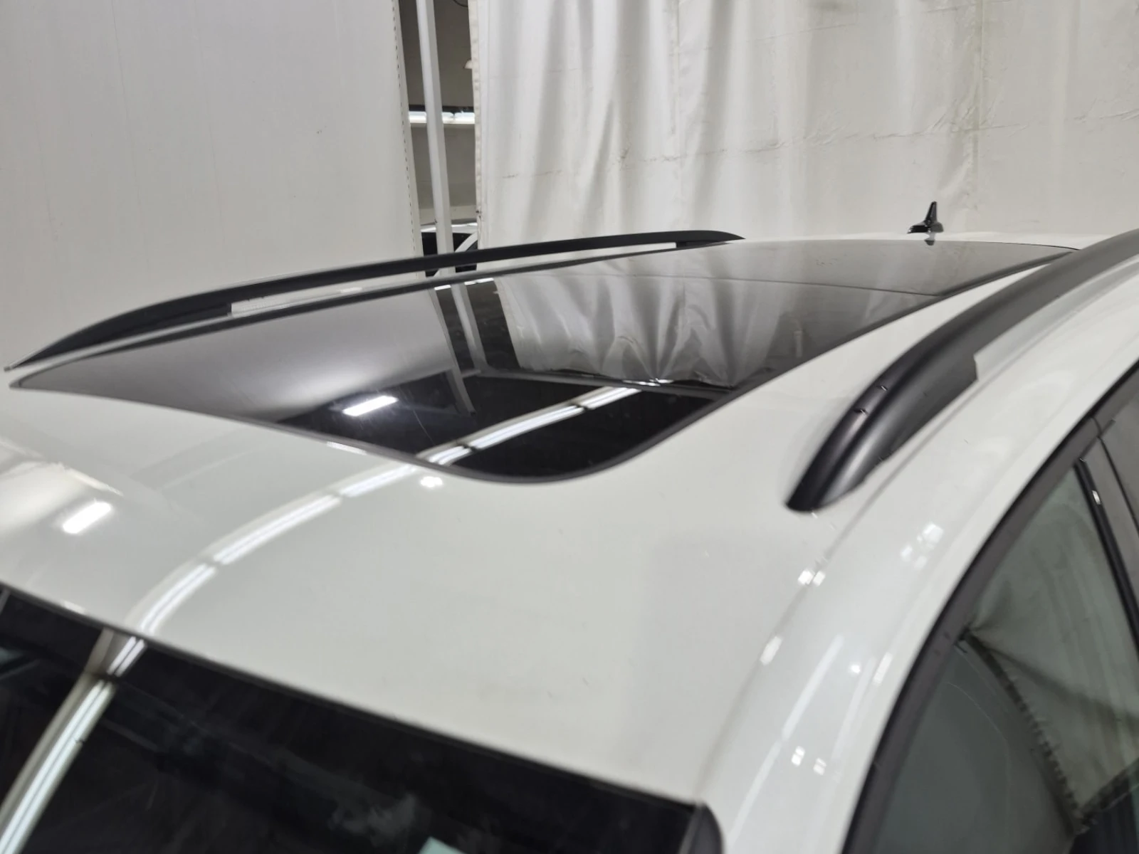 VW Tiguan * COMFORTLINE R LINE BLACK EDITION * CARFAX * , снимка 7 - Автомобили и джипове - 56102849