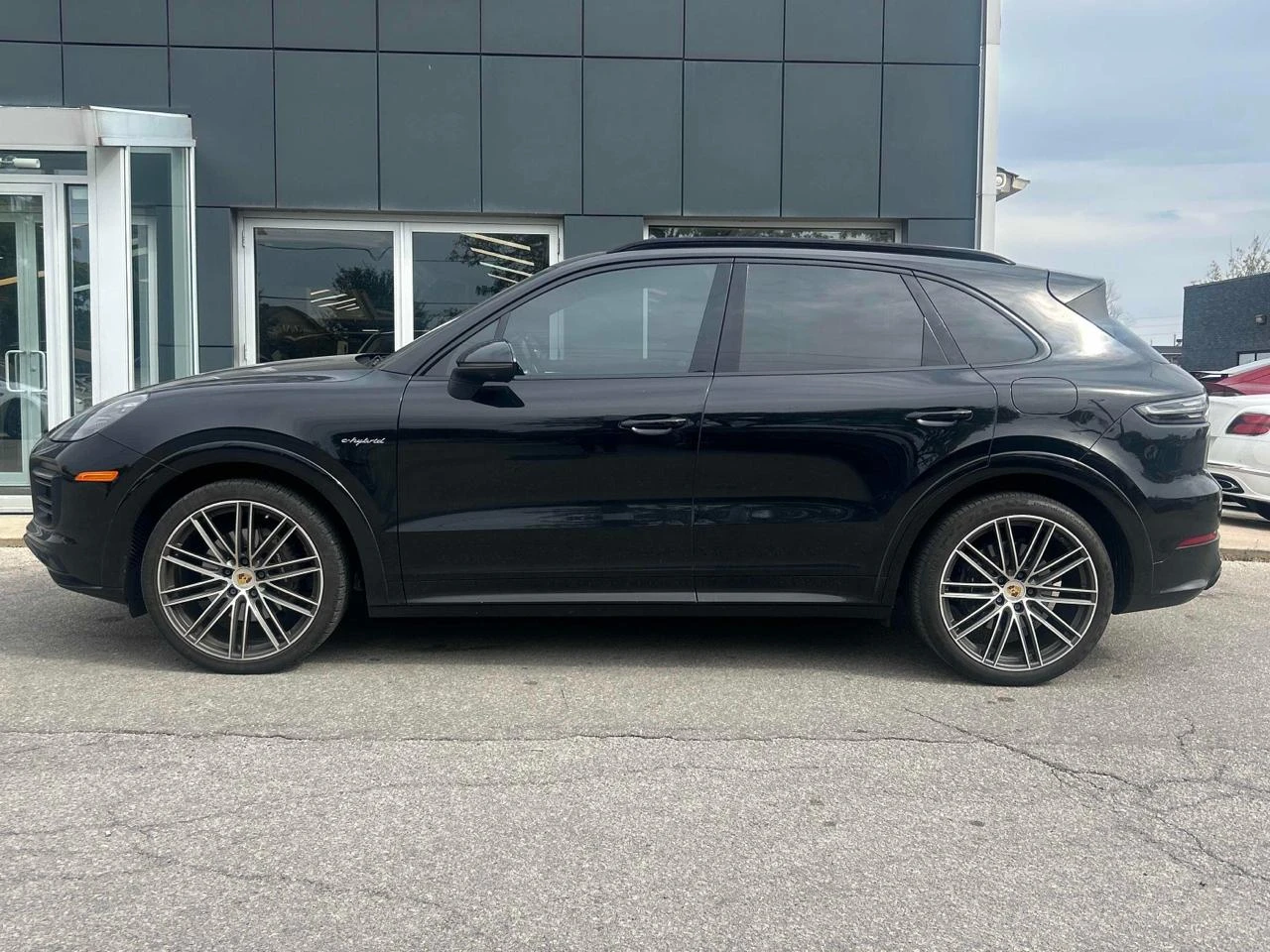 Porsche Cayenne E-HYBRID/CHRONO/DISTR/MATRIX/HUD/360/�����/���� | Mobile.bg � ����������� 6