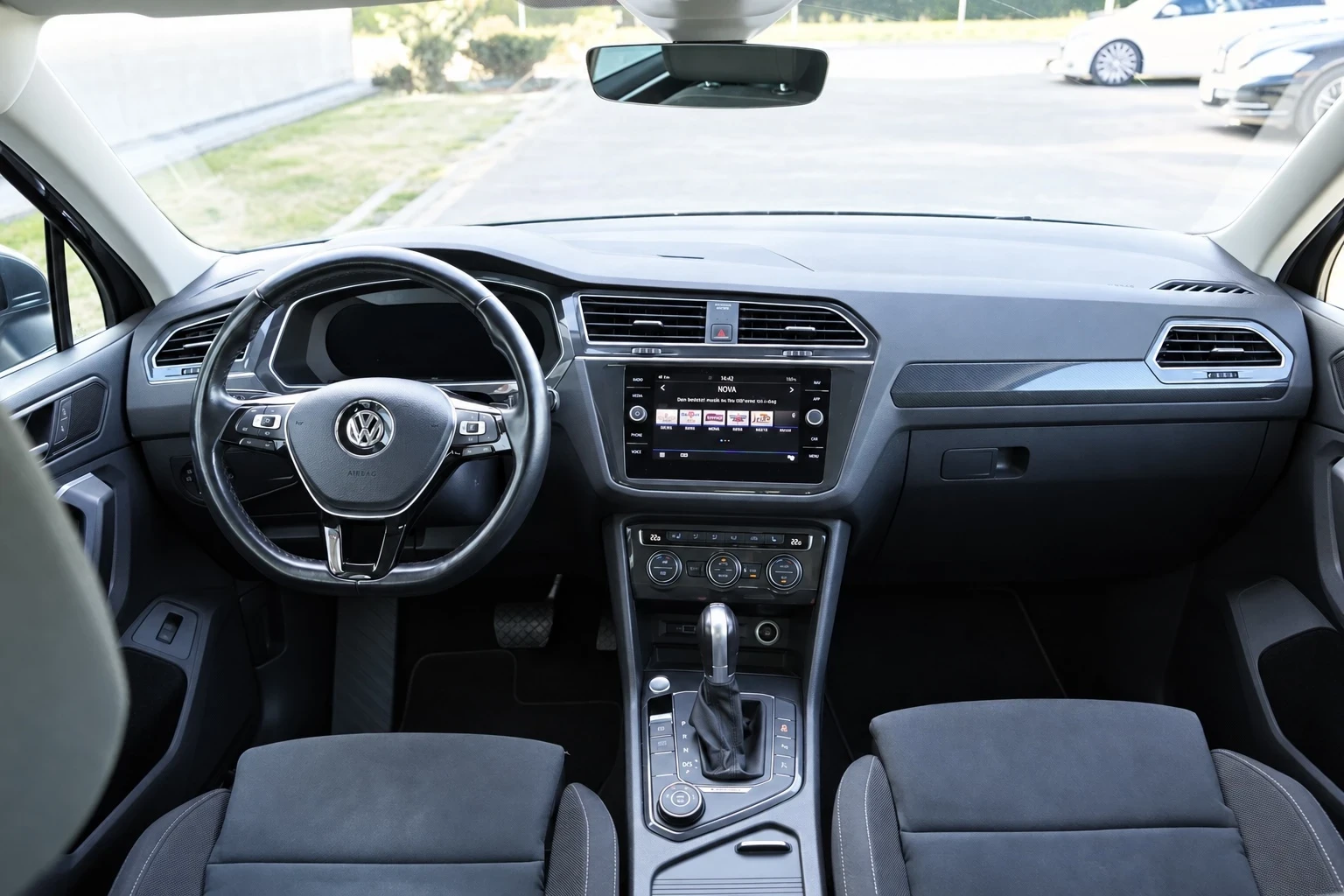 VW Tiguan * 2.0TDI* 4Motion* Highline* 360* DSG*  | Mobile.bg � ����������� 10