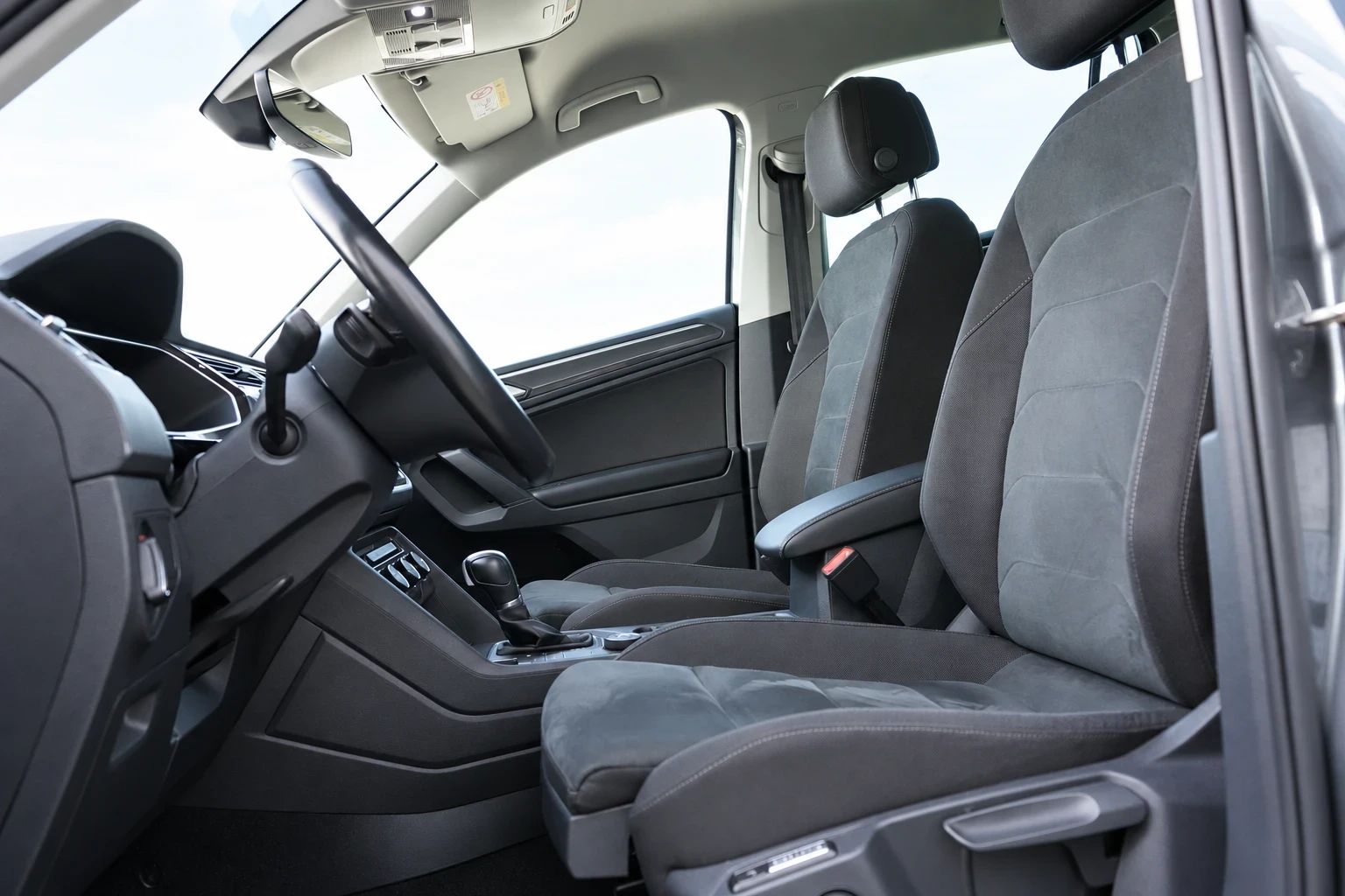 VW Tiguan * 2.0TDI* 4Motion* Highline* 360* DSG*  | Mobile.bg � ����������� 9