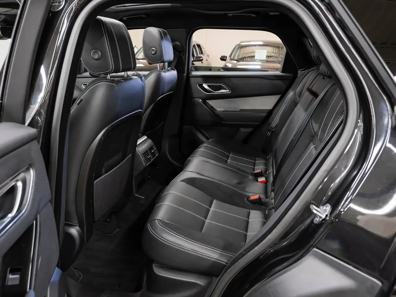 Land Rover Range Rover Velar R-DYNAMIC S P300 | Nav | Panoroof | ACC | BSM 4x4 | Mobile.bg � ����������� 17