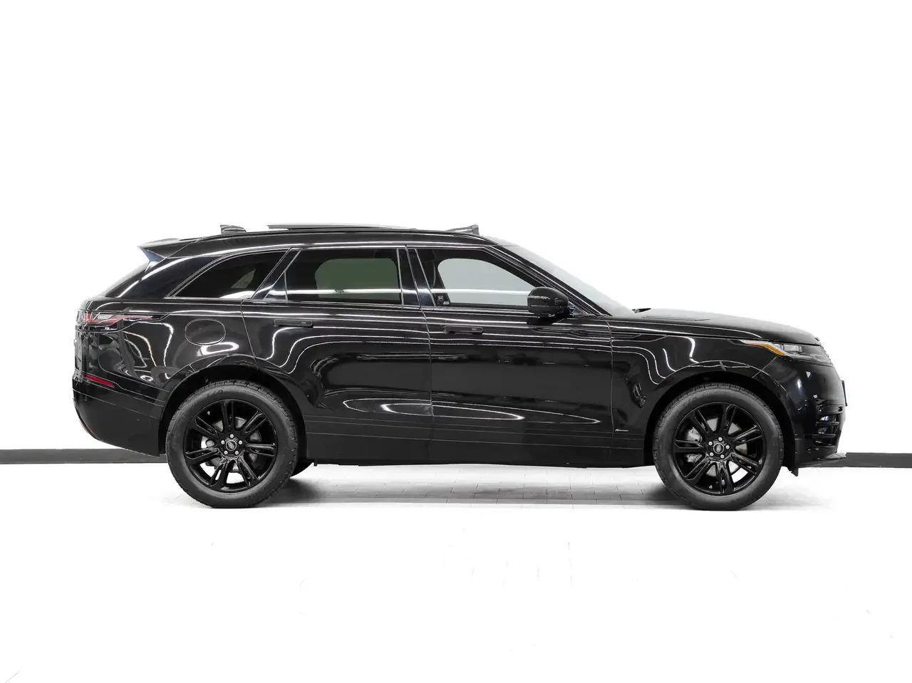 Land Rover Range Rover Velar R-DYNAMIC S P300 | Nav | Panoroof | ACC | BSM 4x4 | Mobile.bg � ����������� 3