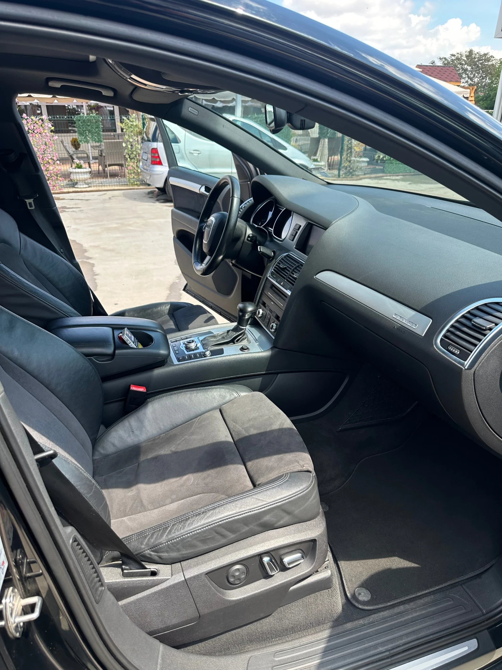 Audi Q7, снимка 8 - Автомобили и джипове - 56706967