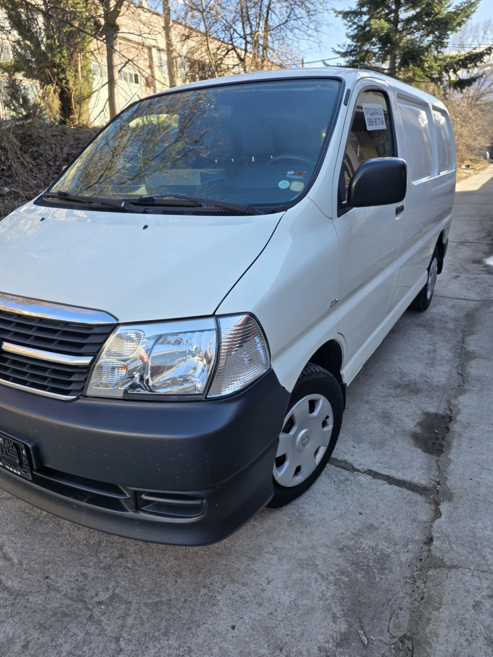 Toyota Hiace HIACE, 2, 5 D-4D - изображение 3