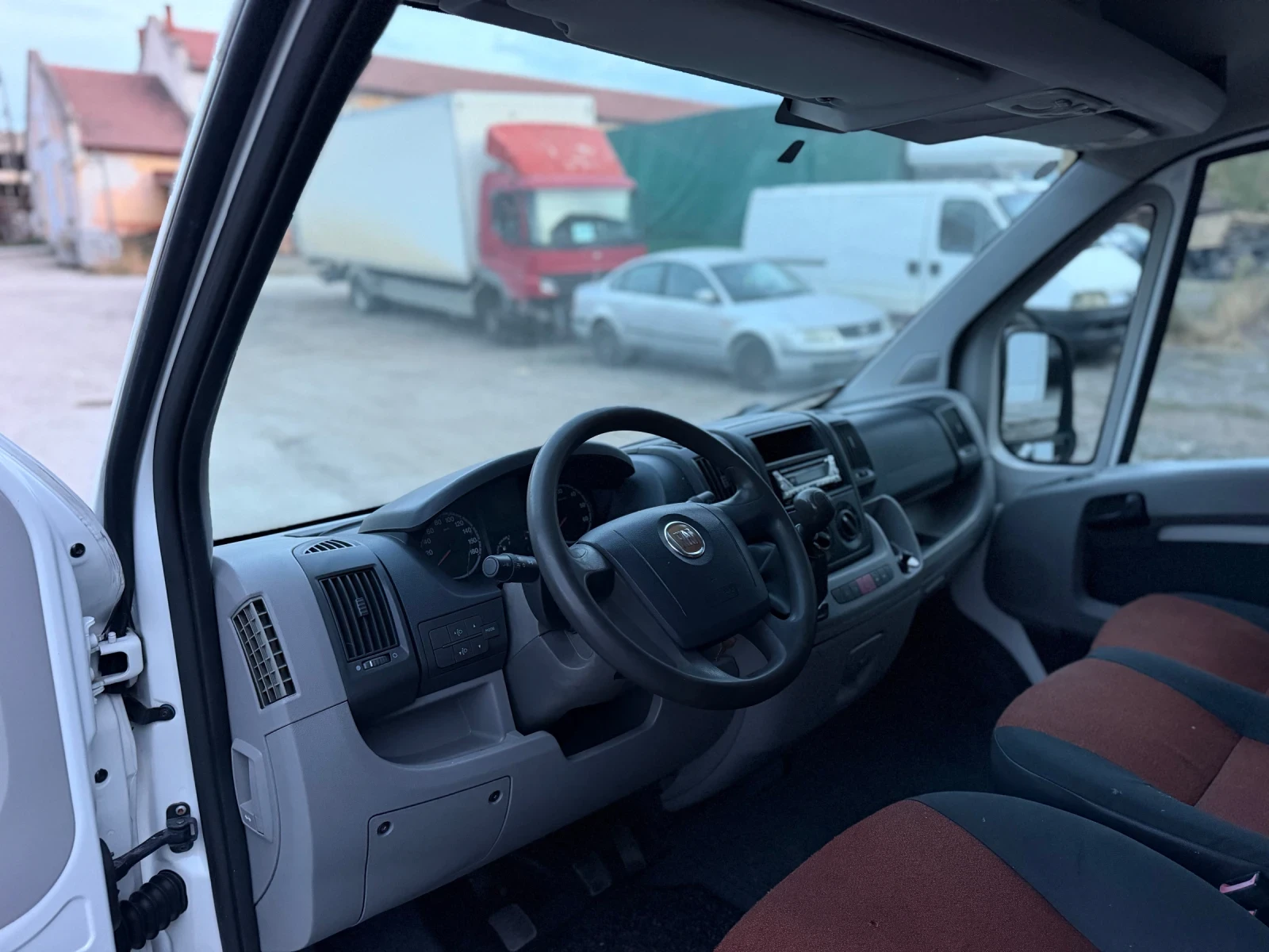Fiat Ducato 2.3JTD КЛИМАТИК, снимка 9 - Бусове и автобуси - 56464911