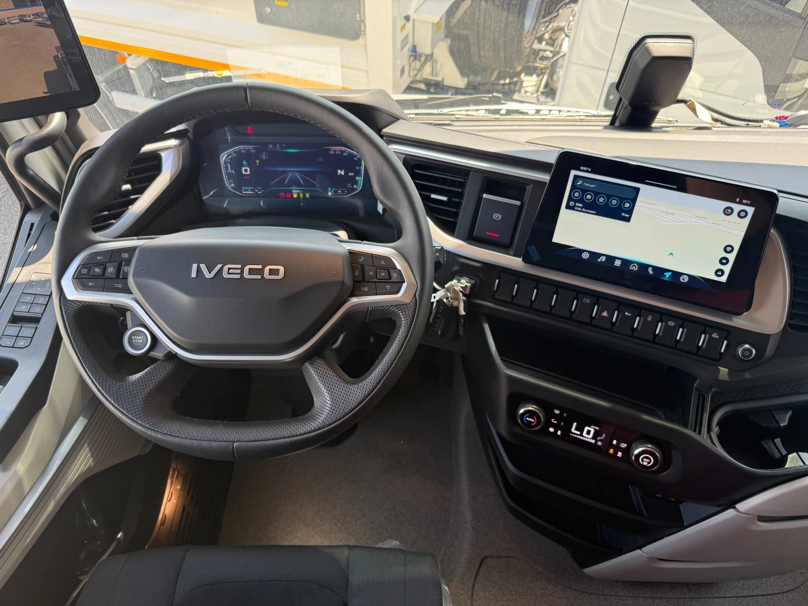 Iveco S-Way ������� ������ 4�2 | XCURSOR 13 | 500HP | Mobile.bg � ����������� 8