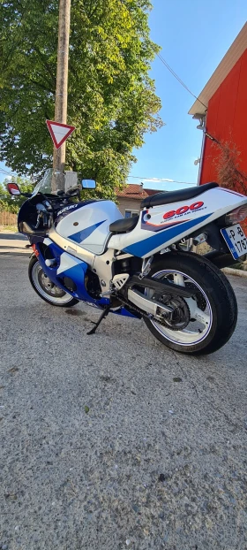 Suzuki Gsxr, снимка 3