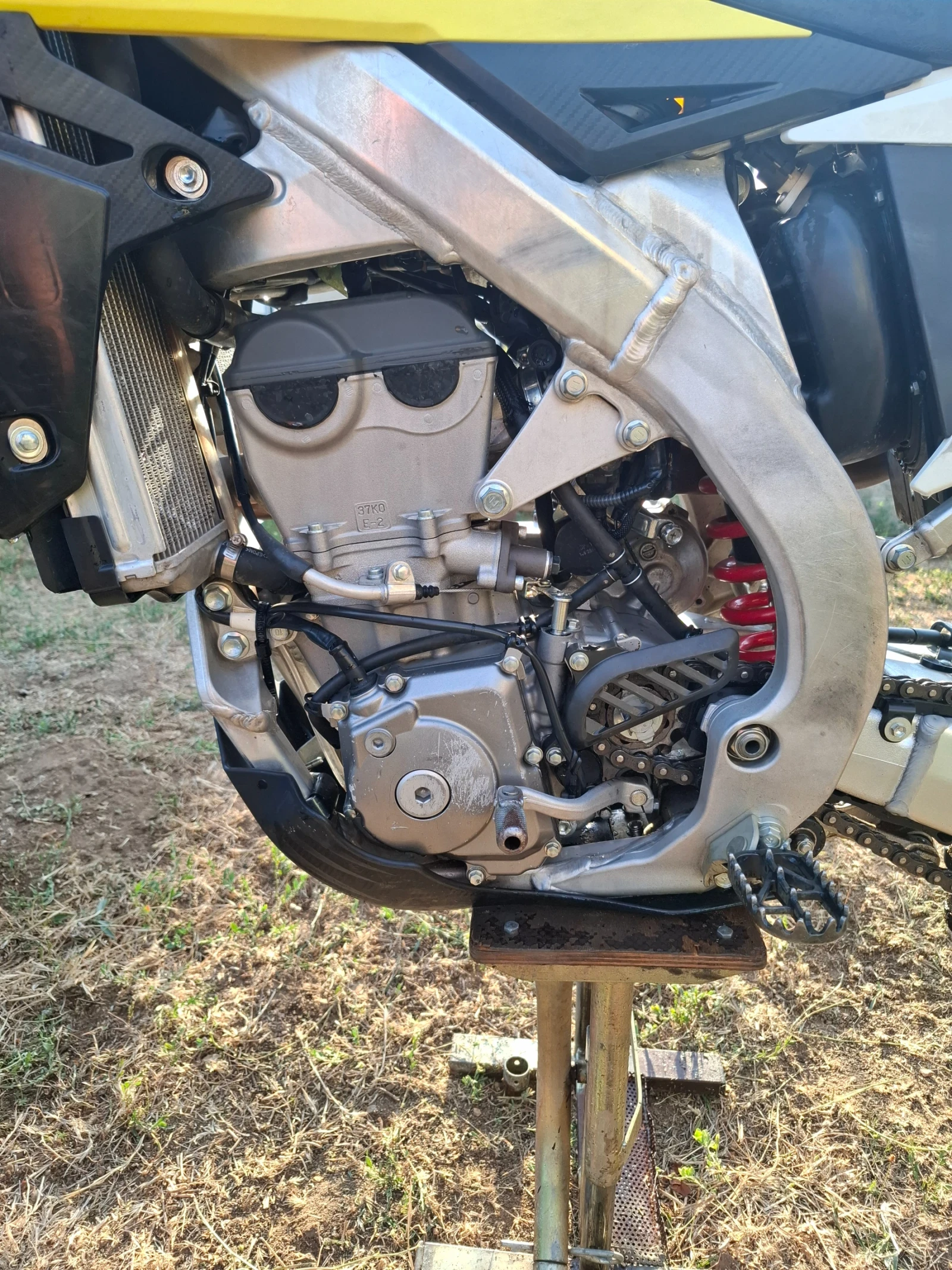 Suzuki Rmz 450, снимка 8 - Мотоциклети и мототехника - 55951907