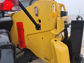 Телескопични товарачи Caterpillar TH407 C, снимка 8