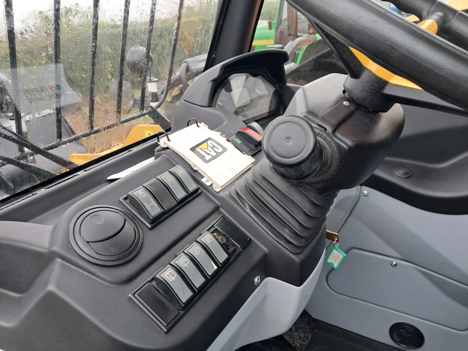 ������������ �������� Caterpillar TH407 C | Mobile.bg � ����������� 16