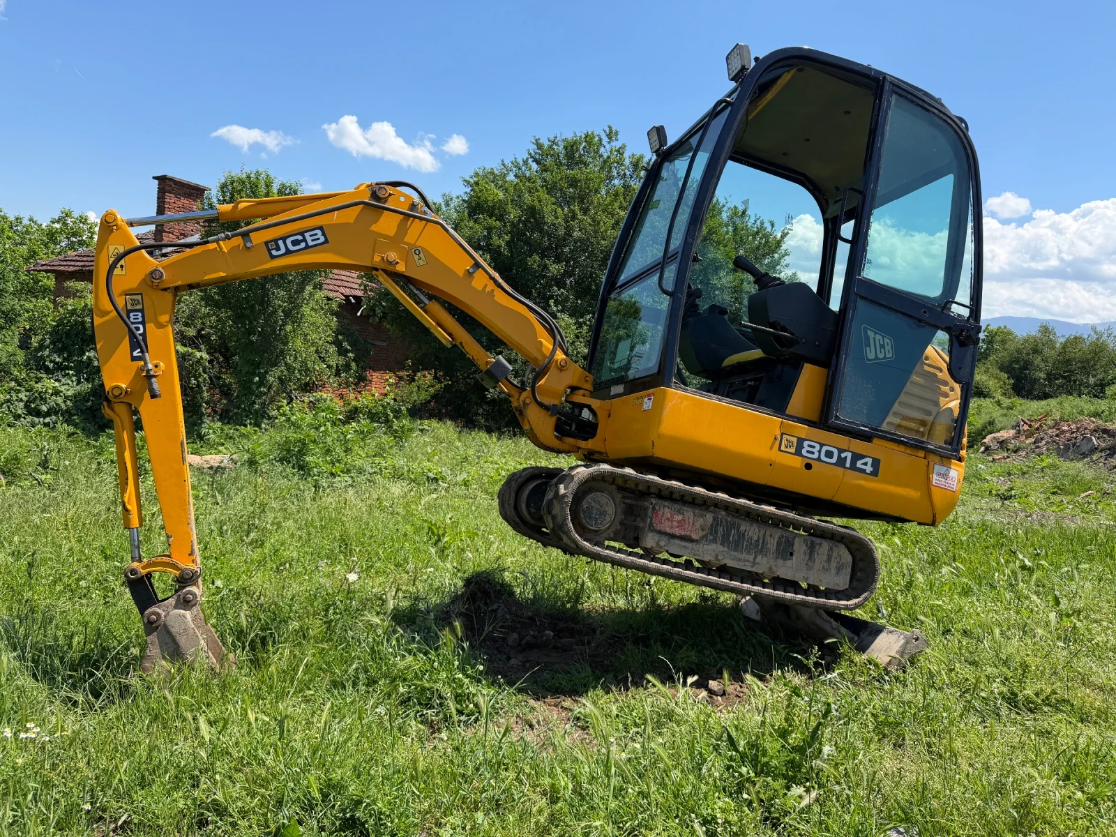 Багер JCB 8014