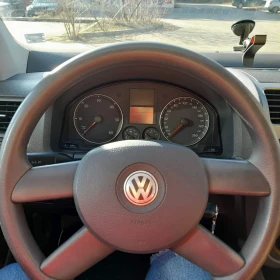 VW Golf 1.9, снимка 9