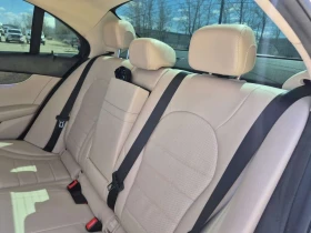 Mercedes-Benz C 300 АМГ ПАКЕТ/CARFAX/ПОДГРЕВ/ПАНОРАМА/ПАМЕТ, снимка 12