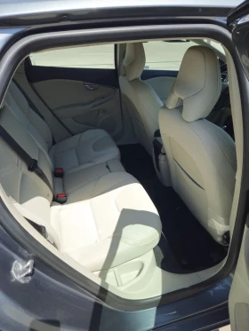 Volvo V40 1.6 HDI, снимка 6