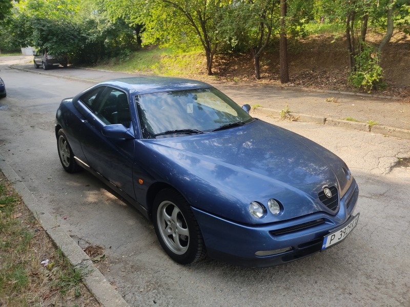 Alfa Romeo Gtv 2.0, снимка 1 - Автомобили и джипове - 46238468