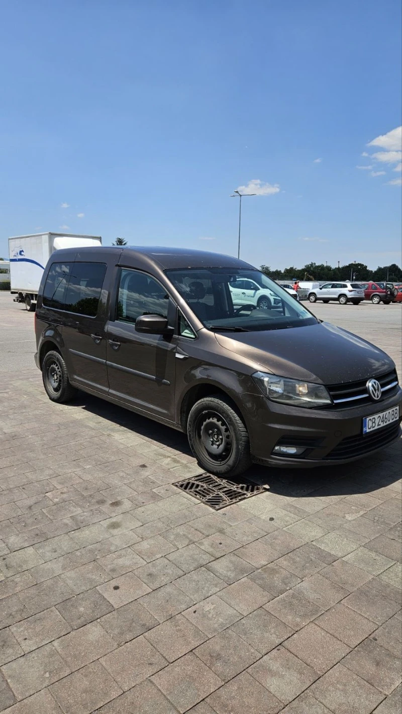 VW Caddy 2.0 TDI 6+ 1, снимка 3 - Автомобили и джипове - 46903492