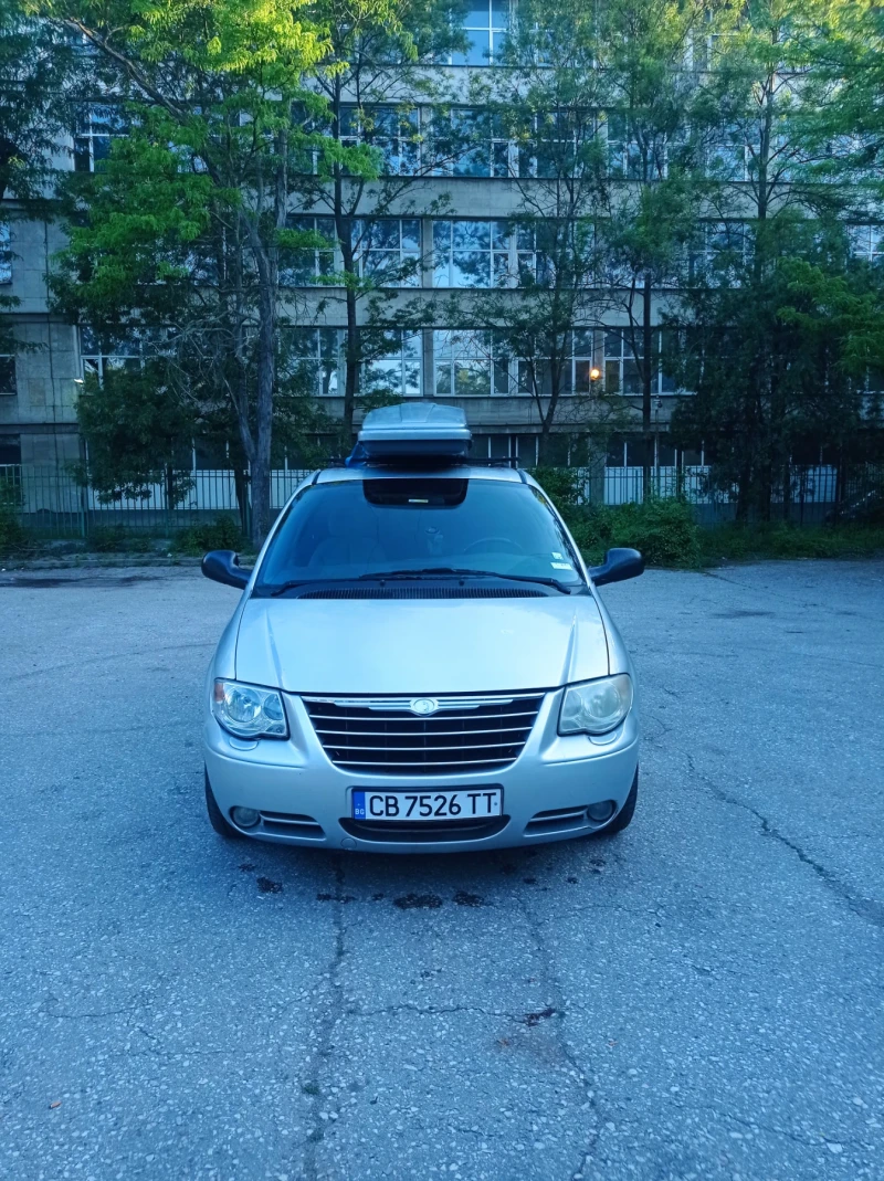 Chrysler Voyager, снимка 1 - Автомобили и джипове - 47839095