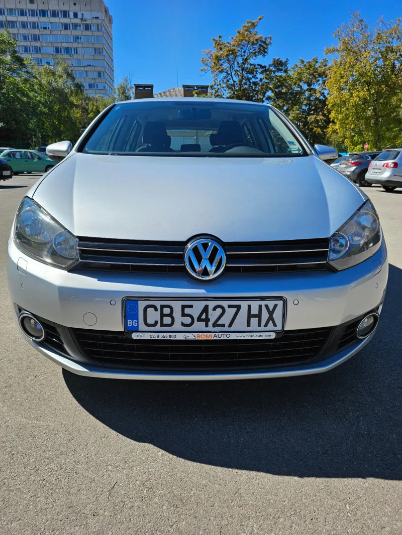 VW Golf 1.6 TDI, снимка 2 - Автомобили и джипове - 48758300