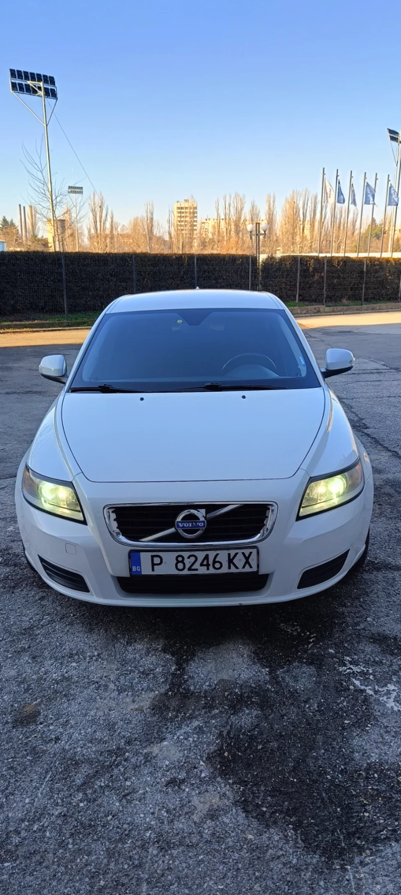 Volvo V50 1.6D D2 FACELIFT , снимка 2 - Автомобили и джипове - 48857079