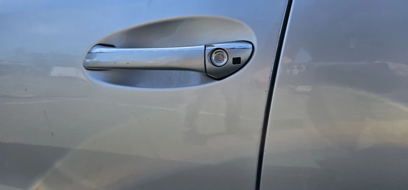 Mercedes-Benz E 240, снимка 13 - Автомобили и джипове - 52392609