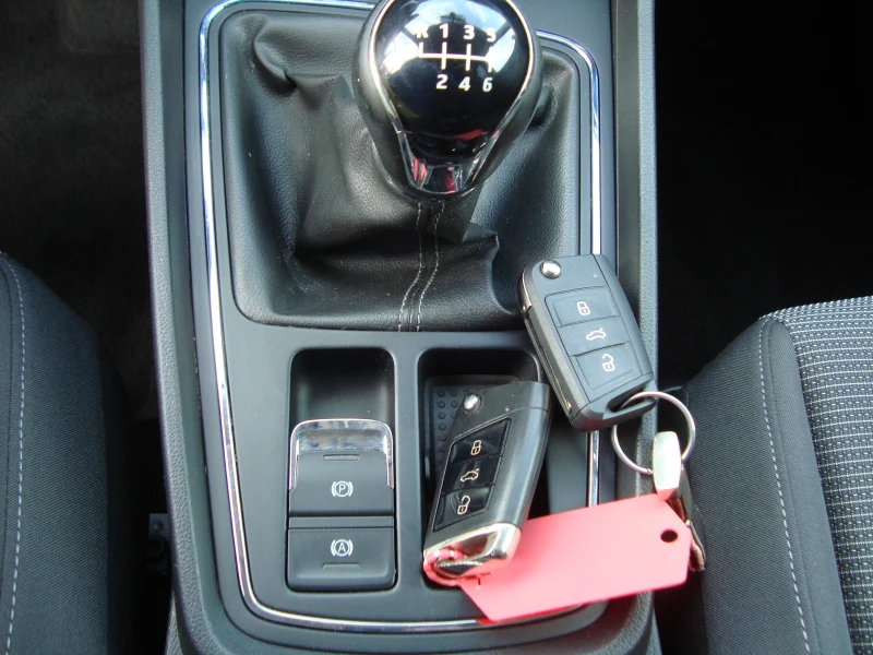 Seat Leon TGI metan, снимка 7 - Автомобили и джипове - 50359757