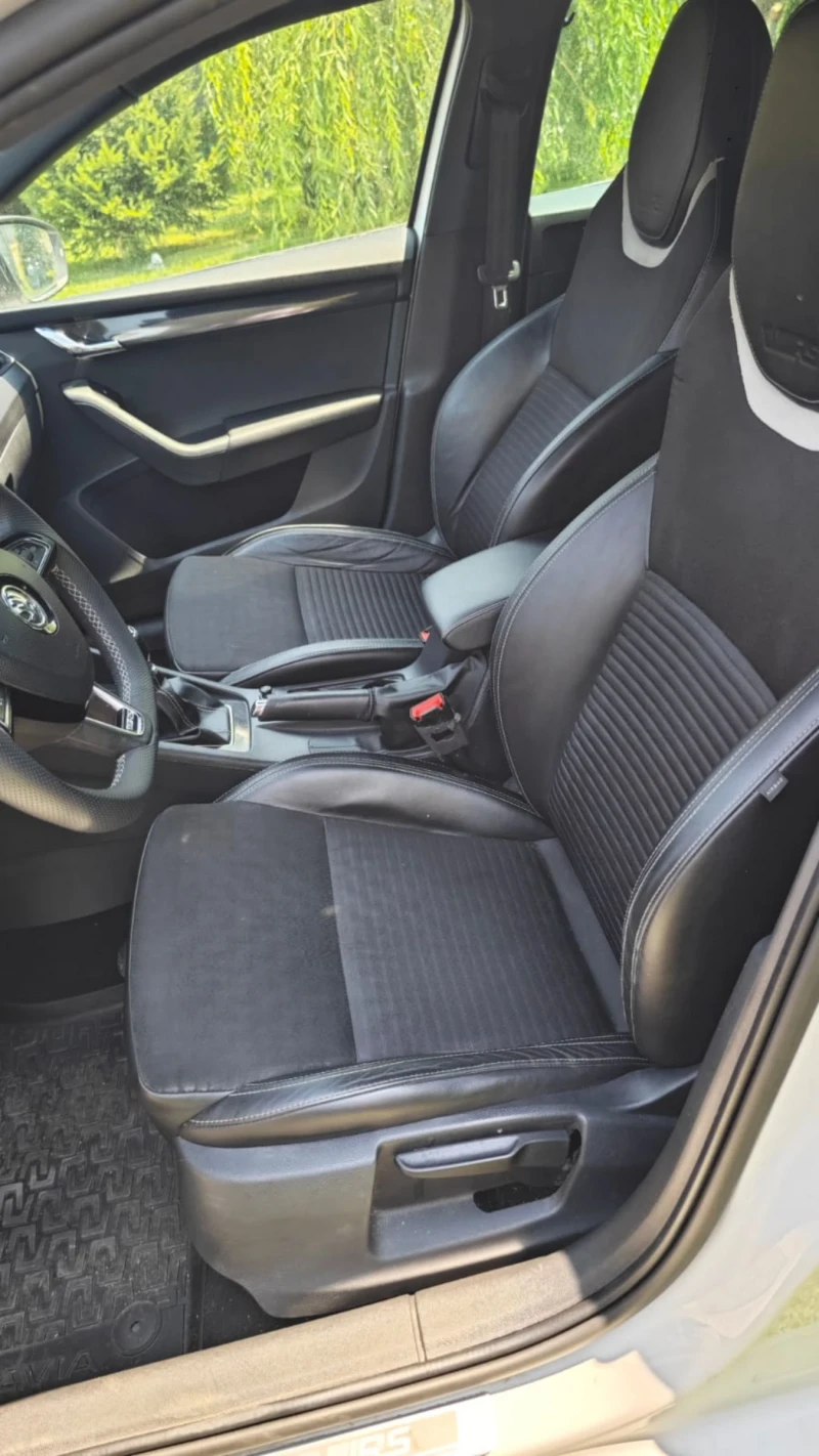 Skoda Octavia VRS, снимка 10 - Автомобили и джипове - 51273970