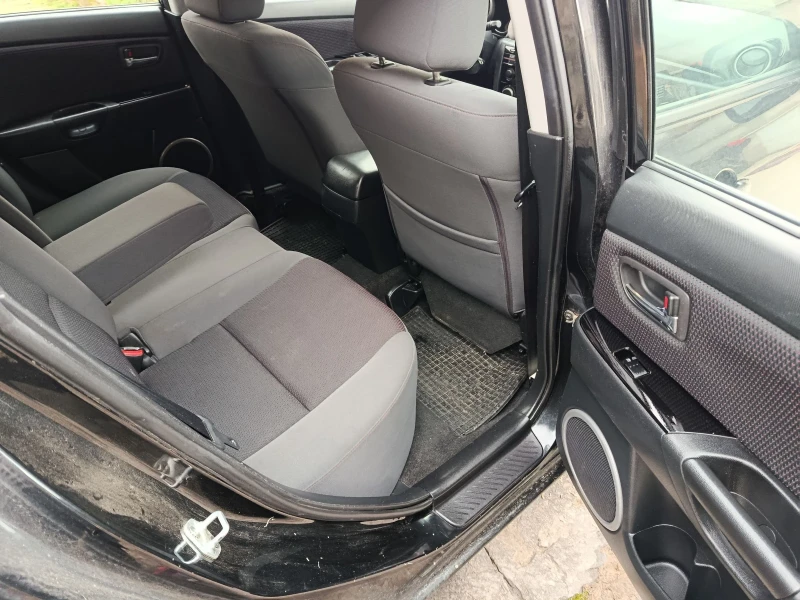 Mazda 3 1.6 дизел 90 к.с., снимка 13 - Автомобили и джипове - 53386427