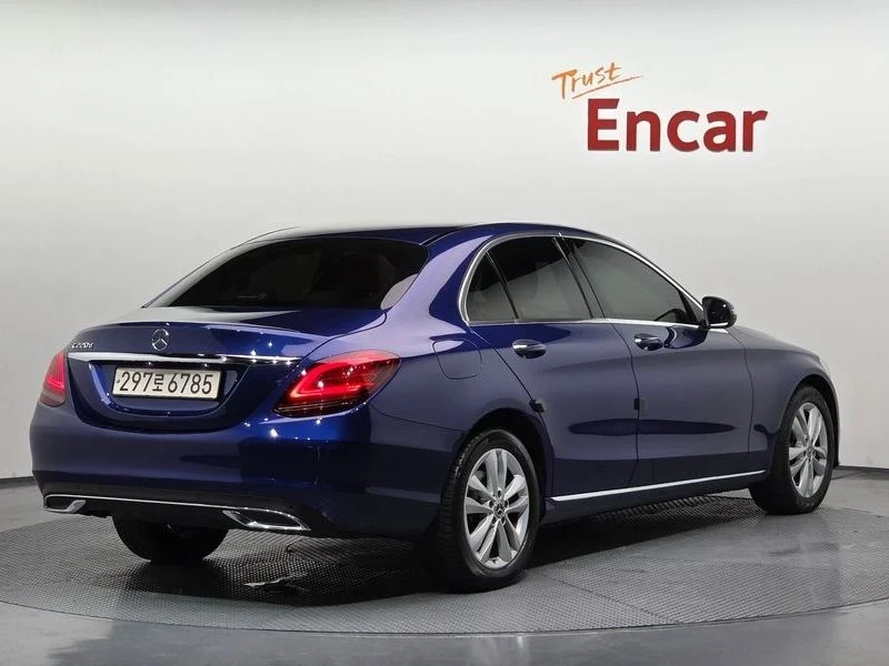 Mercedes-Benz C 220 * C220 d Avantgarde с вкл.Технотест и Г.О 3м., снимка 12 - Автомобили и джипове - 55125673