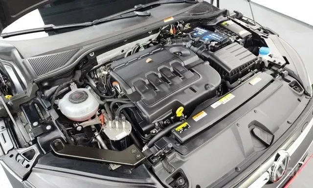 VW Arteon 4MOTION / 360 / HUD / DISTRONIC / ОБДУХ / ЛИЗИНГ, снимка 6 - Автомобили и джипове - 55692995