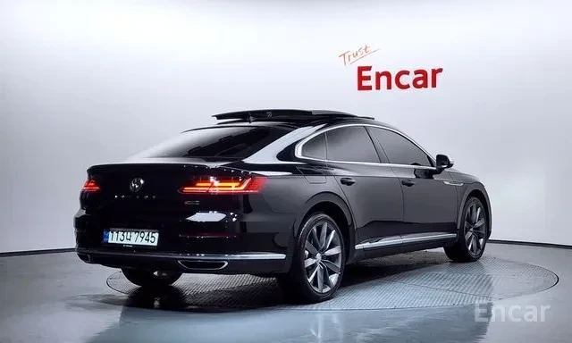 VW Arteon 4MOTION / 360 / HUD / DISTRONIC / ОБДУХ / ЛИЗИНГ, снимка 2 - Автомобили и джипове - 55692995