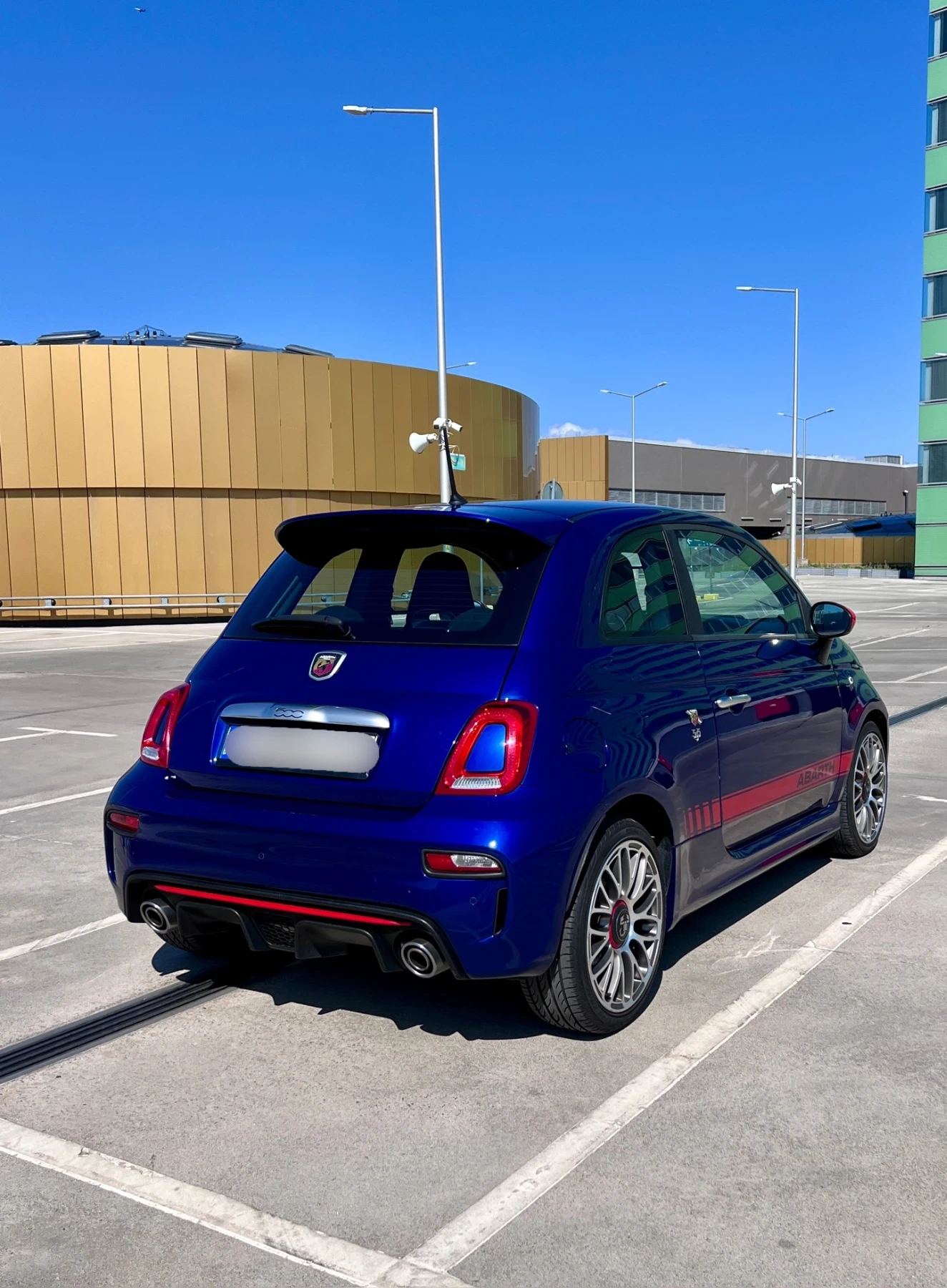 Abarth 595  - изображение 4