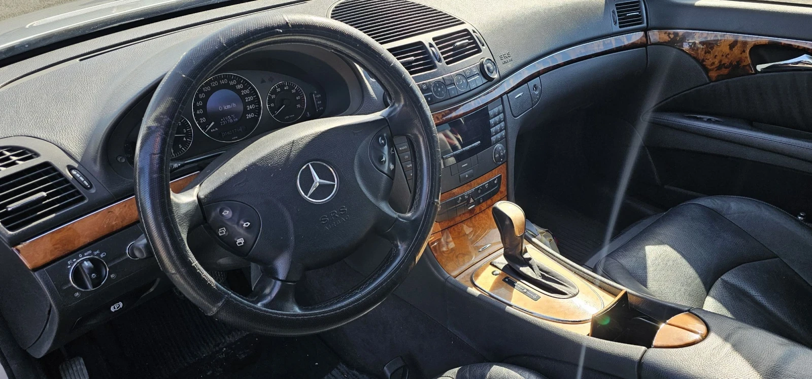 Mercedes-Benz E 240  - изображение 6