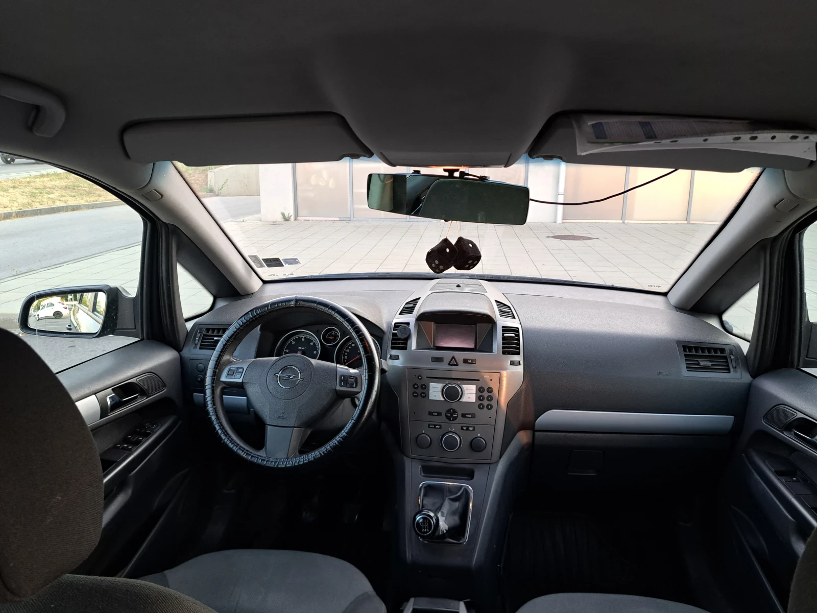 Opel Zafira 1.9 CDTI - изображение 8