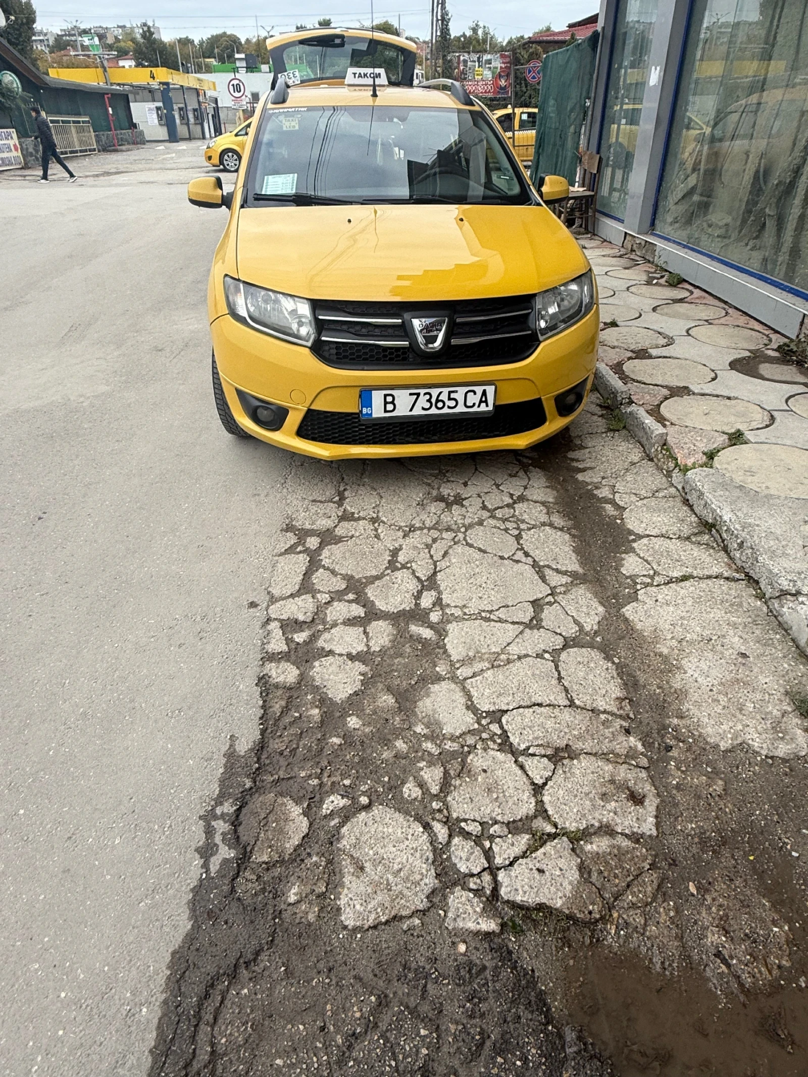 Dacia Logan  - изображение 2
