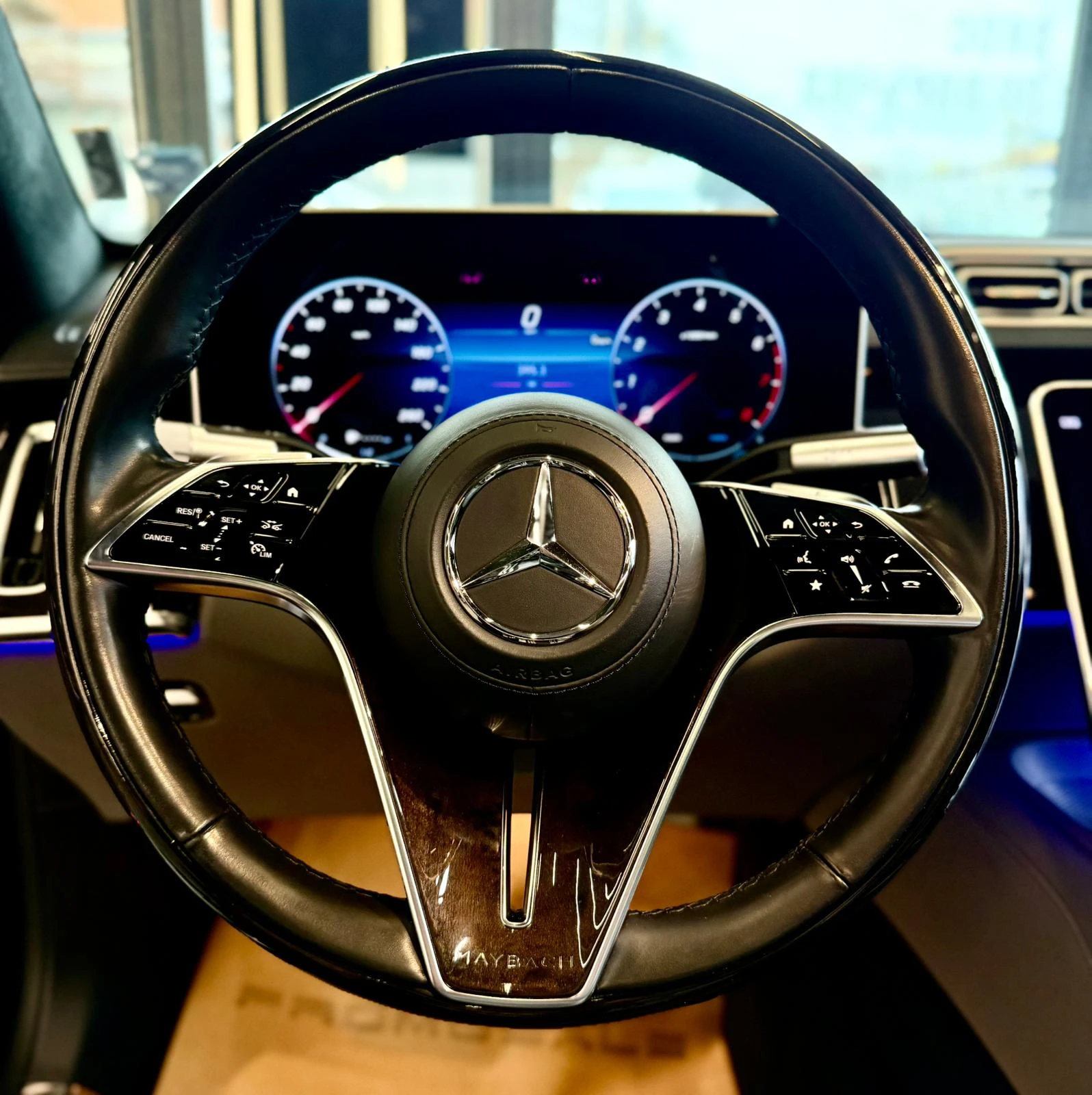 Maybach S580 4Matic* �����* 360* Burmester* ������ | Mobile.bg � ����������� 12