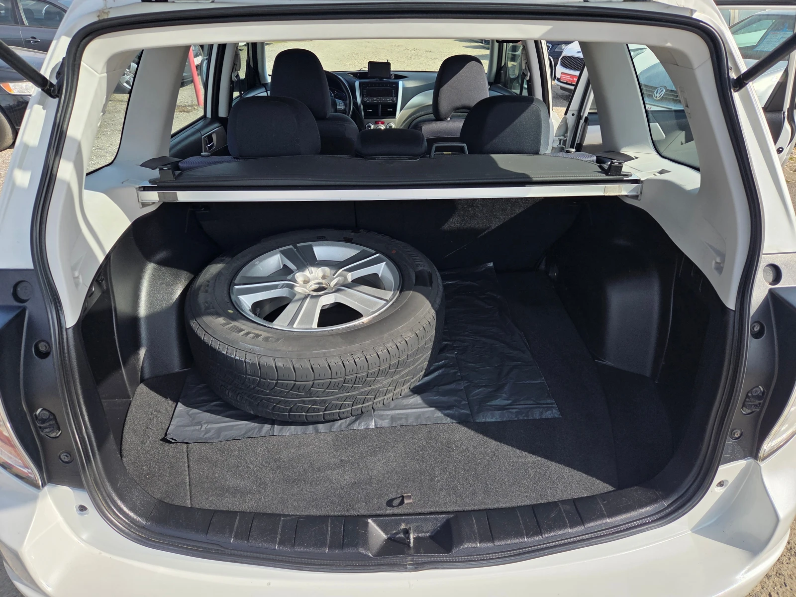 Subaru Forester 2.0 Bi-fuel, снимка 13 - Автомобили и джипове - 53705037