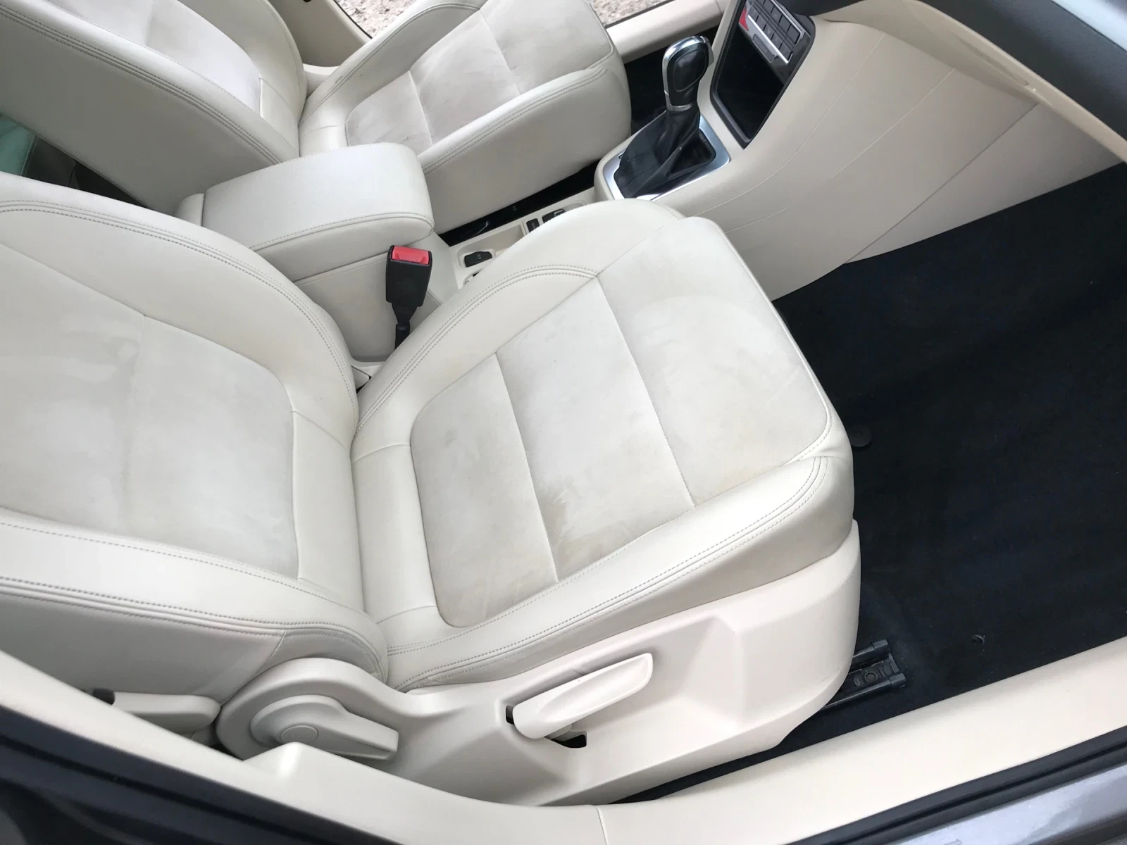 VW Sharan 2.0TDI AVTOMAT DSG, снимка 9 - Автомобили и джипове - 53851449