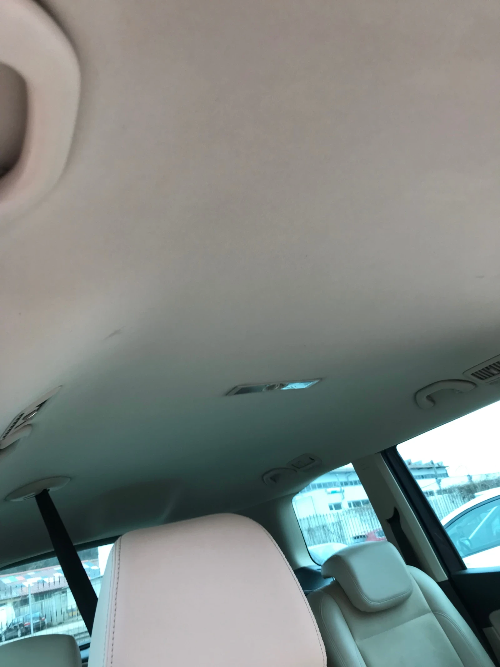 VW Sharan 2.0TDI AVTOMAT DSG, снимка 8 - Автомобили и джипове - 53851449