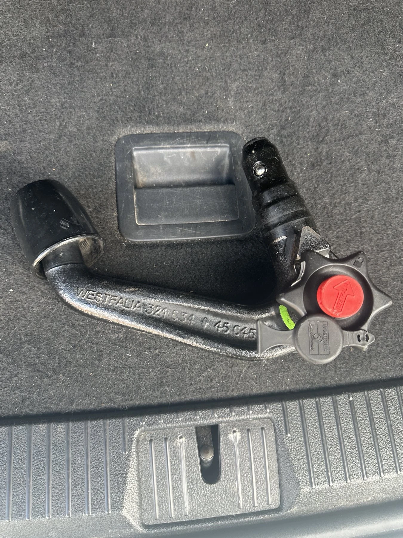 VW Passat 2.0 TDI Highline | Mobile.bg � ����������� 9