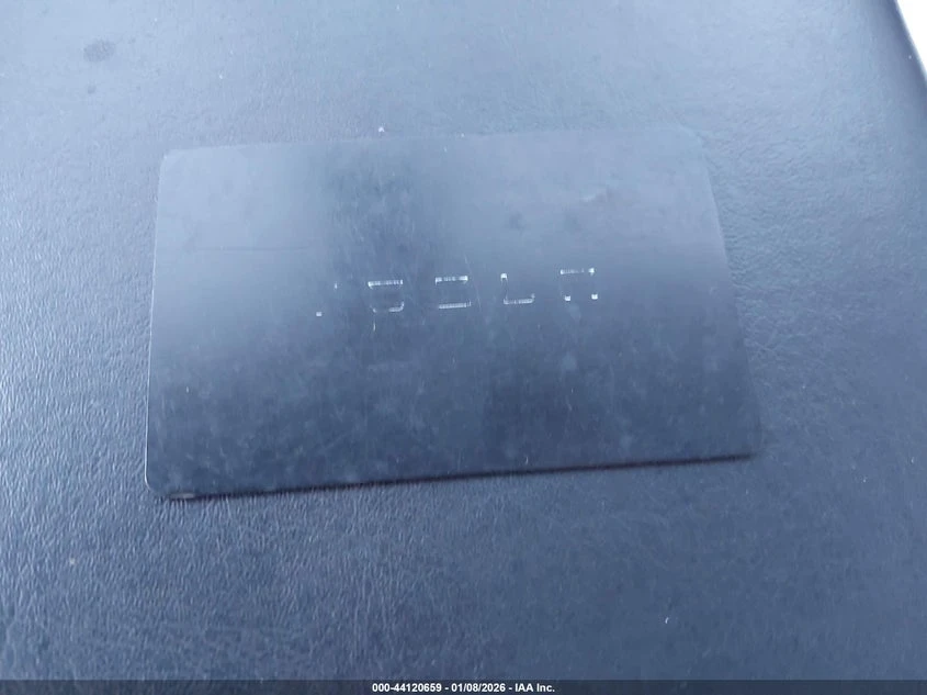 Tesla Model 3 Long Range Dual Motor All-Wheel Drive, снимка 11 - Автомобили и джипове - 53958415